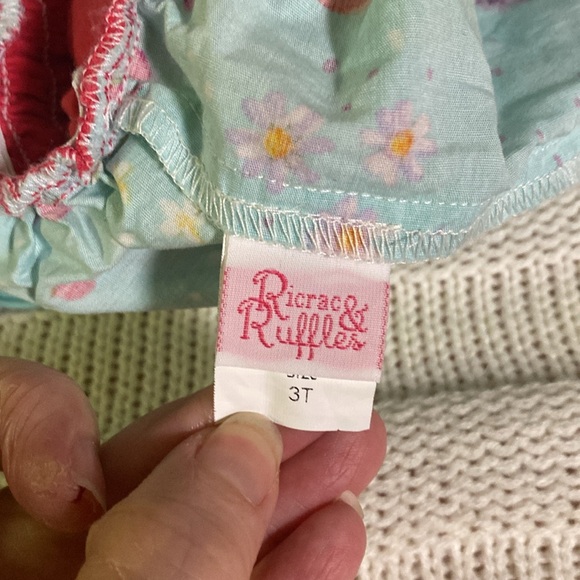 Ricrac & Ruffles 3 T Tunic Set - Picture 6 of 7